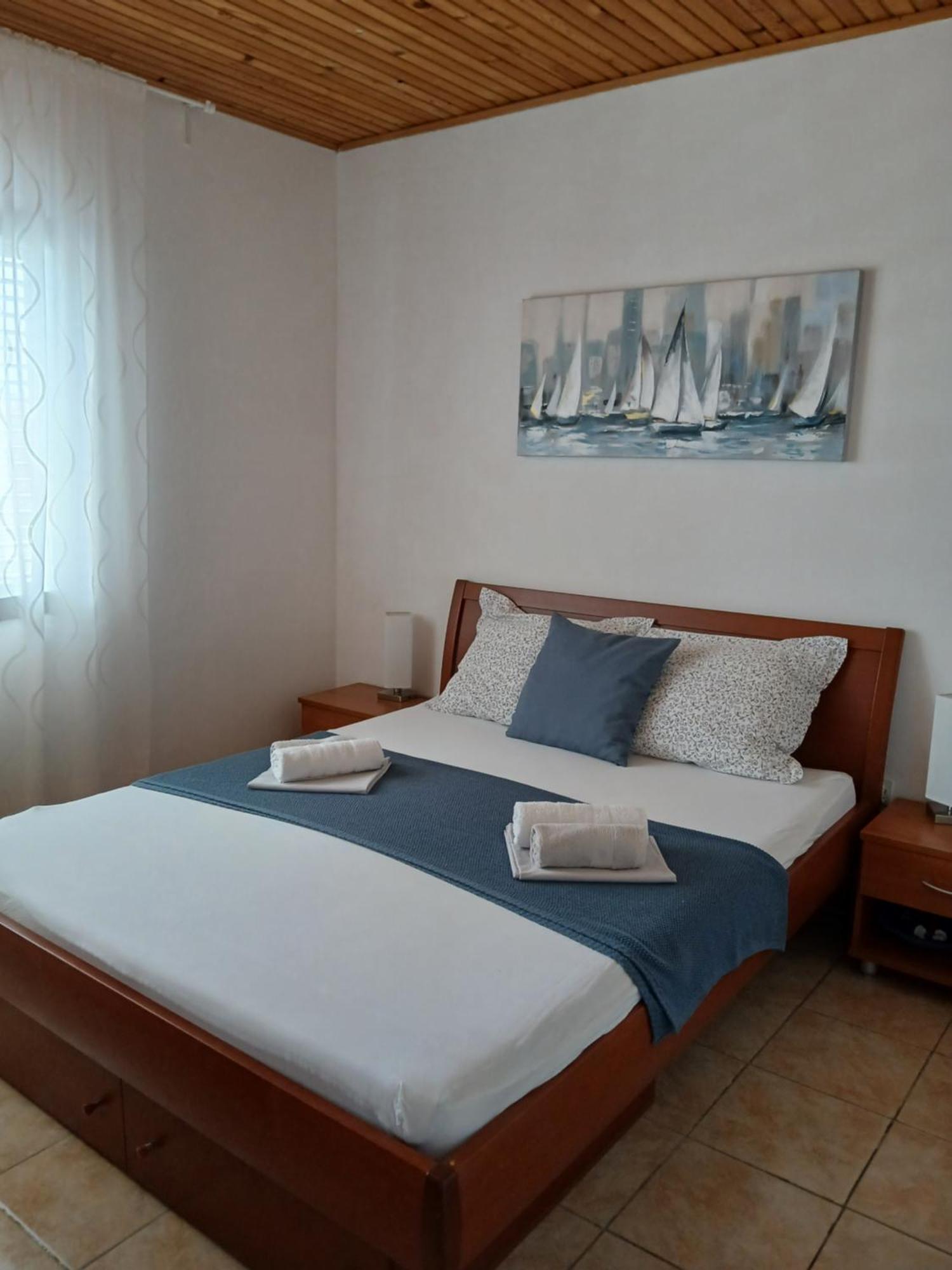 Apartment Dragas Lukovo Exterior foto